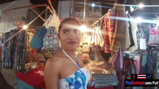 ĺ�洲的青少年女朋友感觉就像给她的男朋友吹箫一旦他们回到家