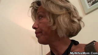 Эски сучка обожает сосать анын саламын мүчөсү