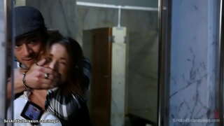 Mòr tits brunette b 'fheudar dha agent Krissy Lynn' s e air a ghlacadh le a chur air Xander Corvus agus ann an ròp bondage gets pussy agus anal fucked by his big cock