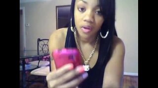 Seksualus Ebony teen su nice ass twerk