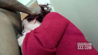 Fellatio மாஸ்டர் வீசுகிறது Shaundam