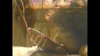 Ешли Dunn го прави човек менито што се големи во Дама во Сина боја