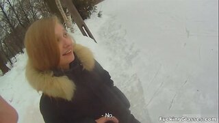 Fucking Bril - Dit teeny misschien niet de beste schaatser in het land