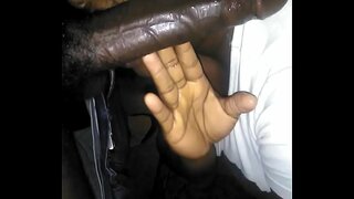 Диван вылэ йырзэ ӝутыны, нуназе шорын