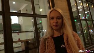 DUITSE SCOUT - Tiener Arteya vir geld hard naai en suig