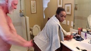 ���าแนล Skye ห้องสีเหลืองอาบน้ำจิ๋ไอ้ก้นไอ้ Whipping Anal ของเล่น