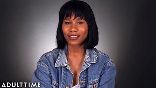 Jenna Foxx Masturbates &amp;amp; Kōrero E Pā Ana Ki Te Reira!