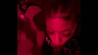 Негритянский Qəribə сливает mənim Bi-bi-si arxa otaqda studiya