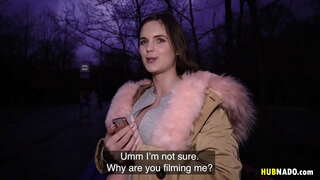 Тейли Вуд медиҳад, ки сервитути оммавӣ хардкор одаренному Нику