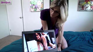 Нэнӥе со милемыз дэриесь пырчо кортӵог шукки лэзьы, ньылӥз кӧй нош собере мон котыр, нош собере потто Бадӟым - Кори Чейз