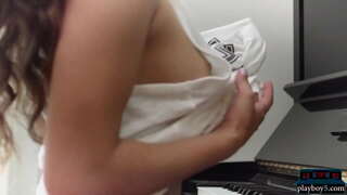 Centerfold pornstar በቀዳሚ ግምገማዎች ላይ Jolie ስምዎ አሁን በመግዛት ተፈጥሯዊ አካል