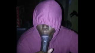 Ebony bbw slurps cum i roto i te bbc hoa